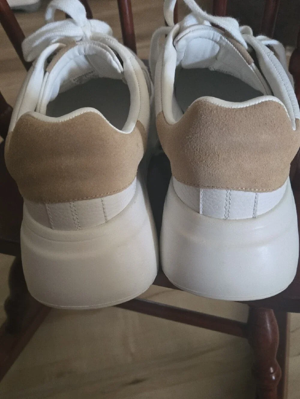 Zara sleek white